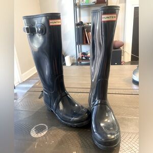 HUNTER - Women’s Tall Rain Boots- Navy Blue- Size 7 US 7 / 38 EU / 5 UK